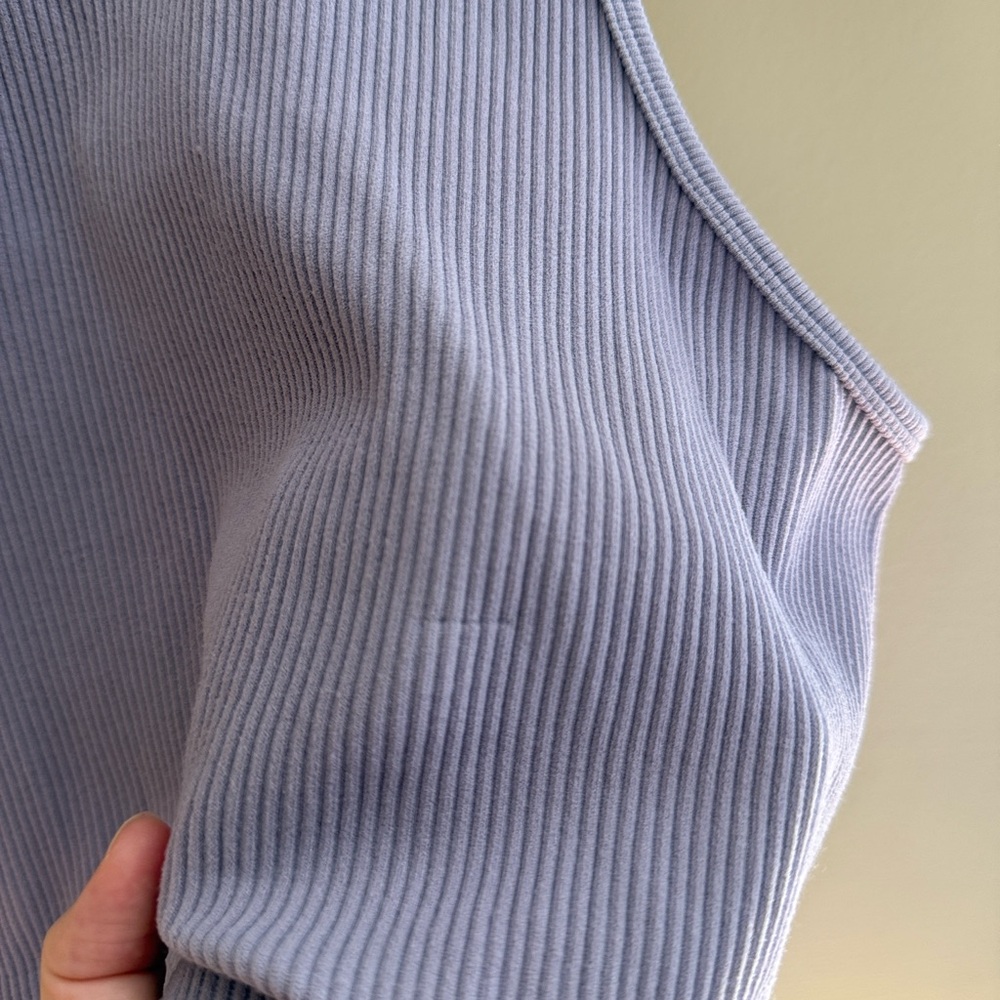 Lavender Ribbed Tank Top - Picture 4 of 4
